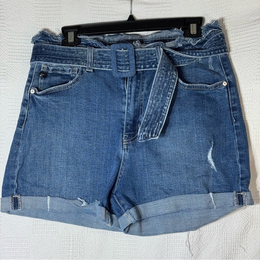 Kancan Medina Ultra‎ High Rise Ruffle Shorts Medium Wash Distressed Size 11/29